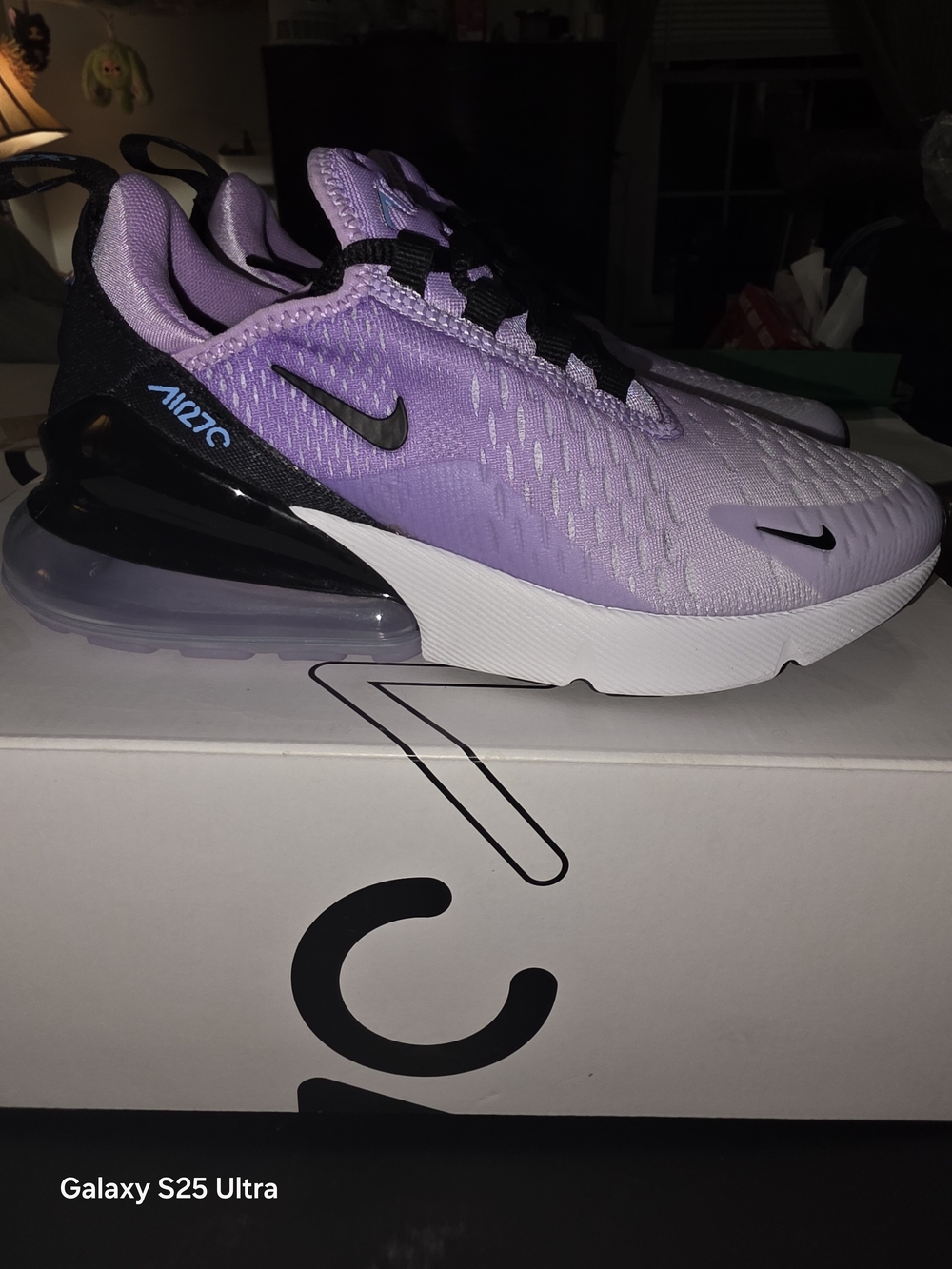 Nike Air Max 270 Purple/Black Sneakers. New In Box. 5.5Y/7W. MFRP: $210
